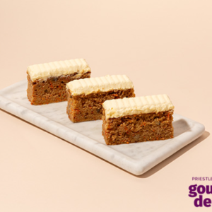 1-044 Carrot Cake Slice 15'g Priestley's (4)